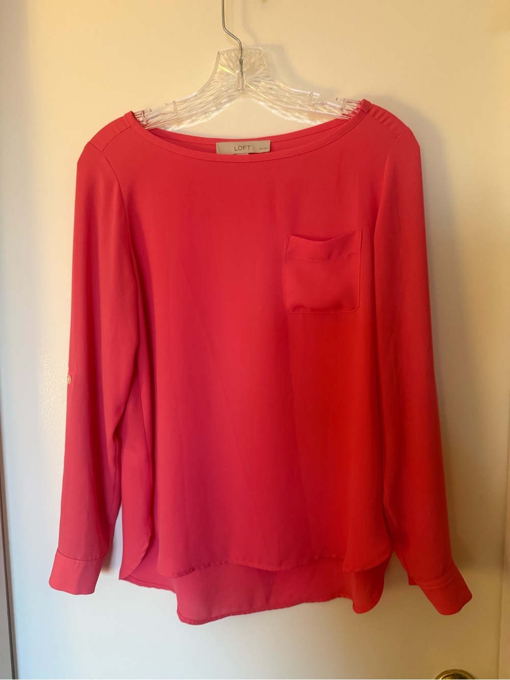 Ann Taylor LOFT Petites Coral Pink Roll Tab Sleeve Blouse Size SP